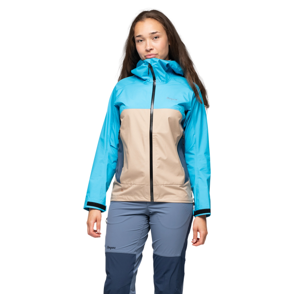 Bergans Women's Vaagaa 3L Shell Jacket Hardshelljacke aqua lagoon warm sand granite blue Regenjacke Damen Auf und Davon Outdoor Equipment