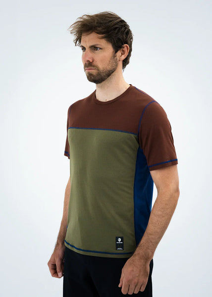 Blackyak Herren Gyr Performance | Sportshirt rum raisin Funktionsshirt Performance shirt Auf und Davon Outdoor Equipment