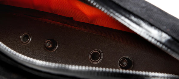 RESTRAP Bolt-On Top Tube Bag 0.8L black Fahrradtasche Oberrohrtasche Auf und Davon Outdoor Equipment