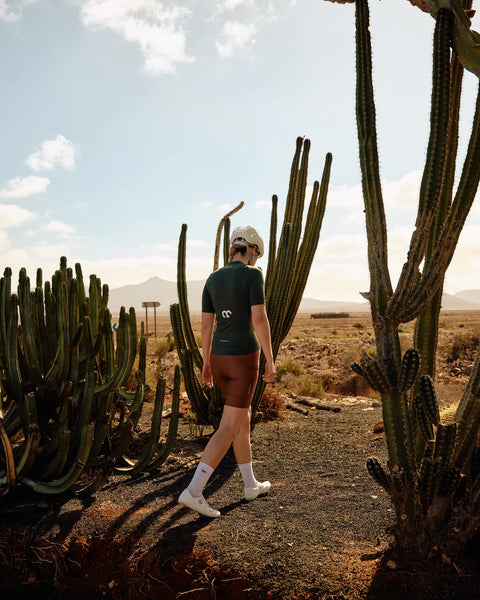 straede Kaern Jersey Women | Radtrikot Rennradtrikot Graveltrikot green Auf und Davon Outdoor Equipment