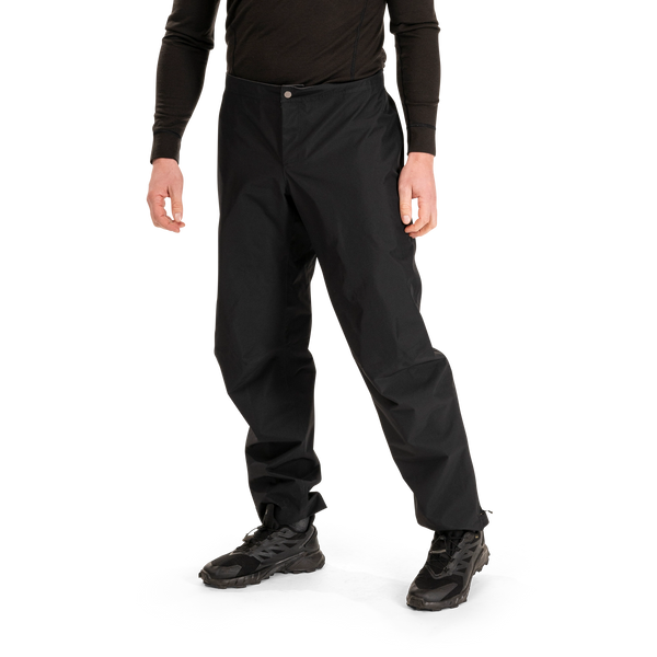 bergans Essentials 2.5L Shell Pants Men Regenhose schwarz Herren  Auf und Davon Outdoor Equipment