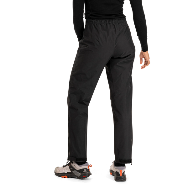 bergans Essentials 2.5L Shell Pants Women black Regenhose Damen schwarz Auf und Davon Outdoor Equipment