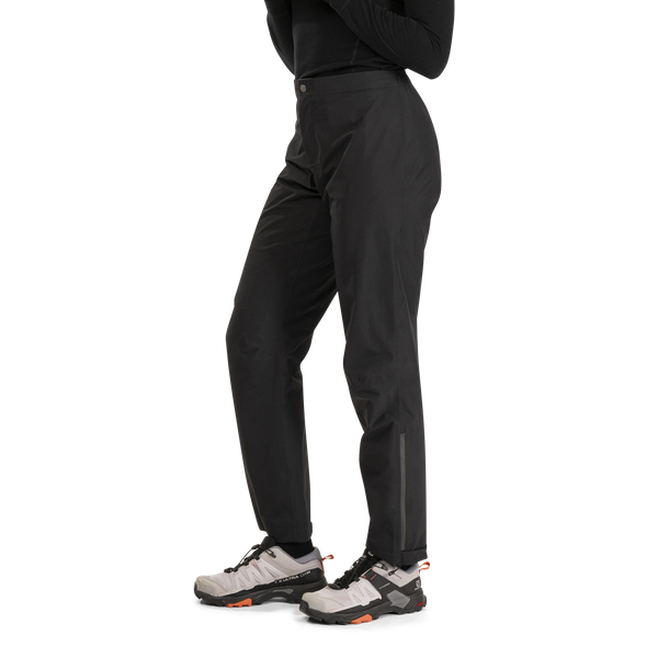 bergans Essentials 2.5L Shell Pants Women black Regenhose Damen schwarz Auf und Davon Outdoor Equipment