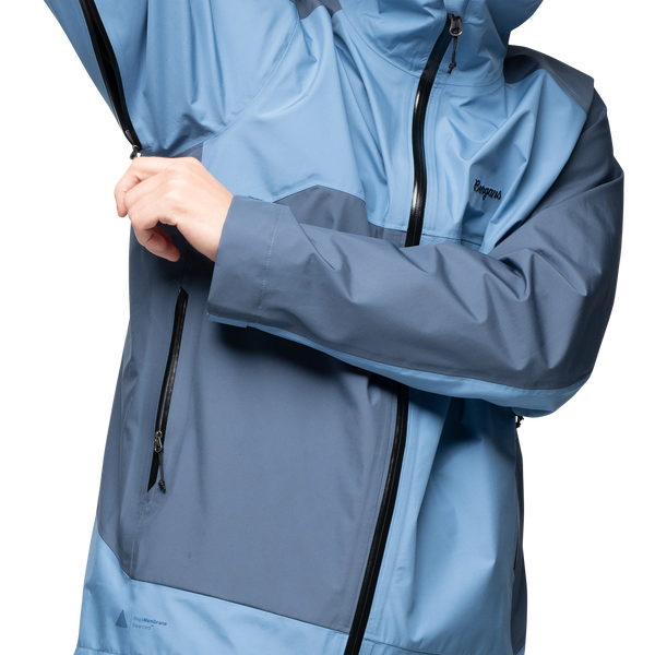 bergans Men's Vaagaa 3L Shell Jacket Hardshelljacke blue moon granite blue Regenjacke Herren blau Auf und Davon Outdoor Equipment