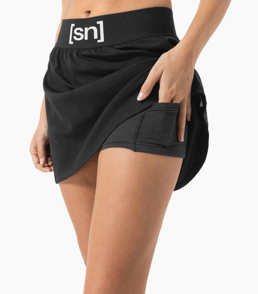 super.natural Women's Fitness Skirt Wanderrock jet black jet black Sportrock schwarz Laufrock Auf und Davon Outdoor Equipment