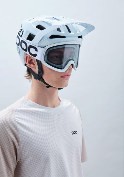 hydrogen white/uranium black matt