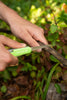 Coghlans Camp Knife 11 Funktionen im Einsatz