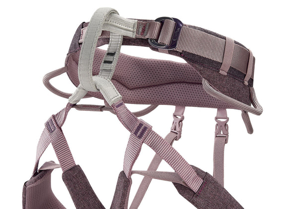 Selena - Auf und Davon | Outdoor Equipment
