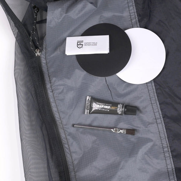 Gear Aid 'Seam Grip + WP' Field Repair Kit Reparaturset für Zelte Zeltreparatur Auf und Davon Outdoor Equipment