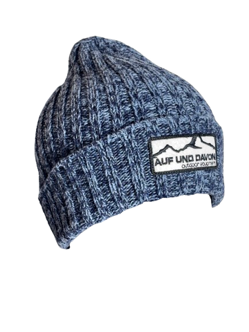 Auf und Davon Strickmütze Blau aus Wolle